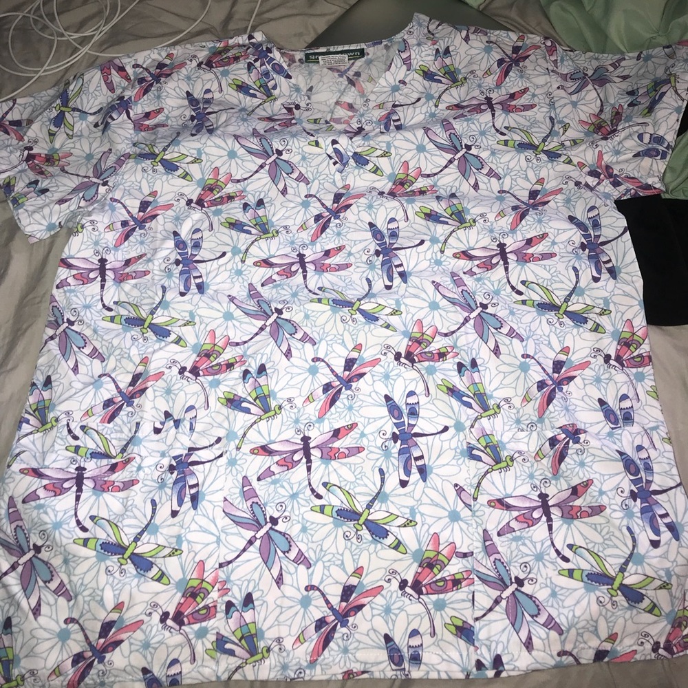 Green Town scrub top!